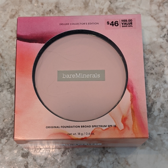 bareMinerals Other - bareMinerals Deluxe Collector's Edition Foundation bareMinerals Other - bareMinerals Deluxe Collector's Edition Foundation